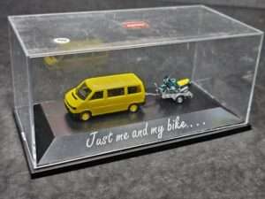 VW Transporter Caravelle - Herpa