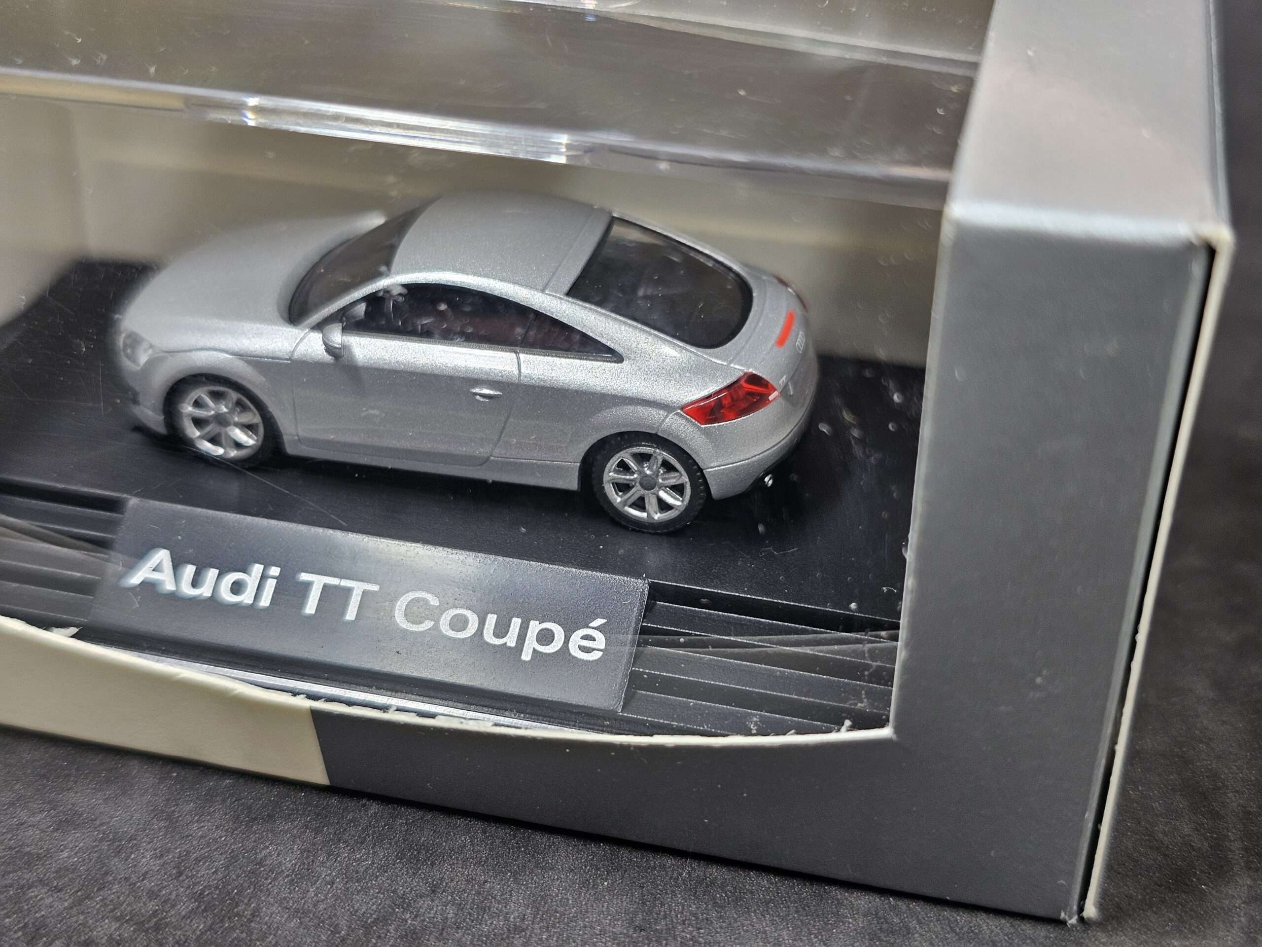 Audi TT Coupé- Wiking - Imagen 3