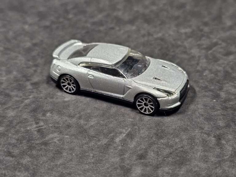 Nissan - Hot Wheels