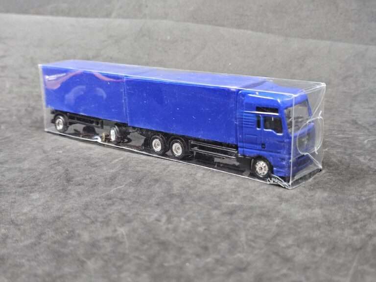 Camión Man con carro 1/87 HO
