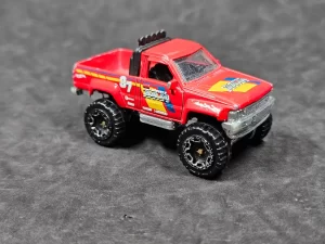 Toyota Pick Up 1987 - Hot Wheels