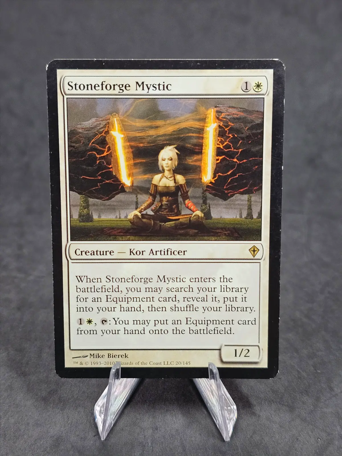 Stoneforge Mystic (20/145) - Snowball Coleccionables