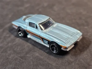 64 Corvette StingRay - Hot Wheels