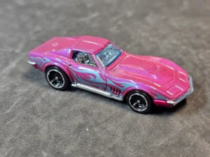 69 Corvette - Hot Wheels
