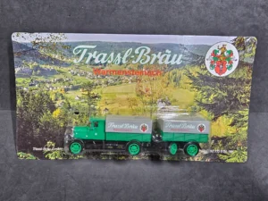 Camión con carro 1/87 HO